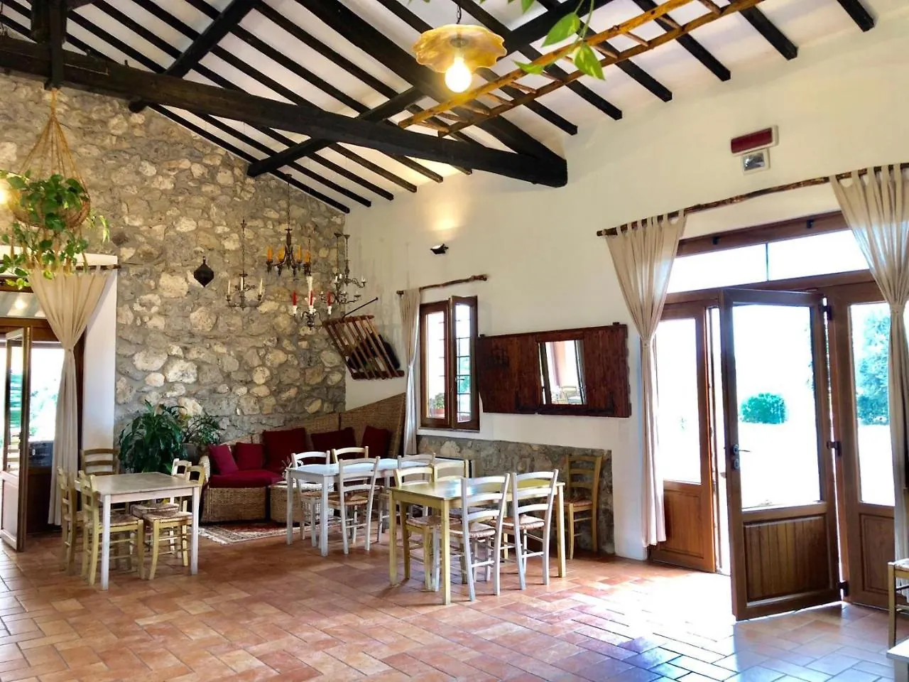 Фермерский дом Agriturismo Ristorante Монте-Арджентарио